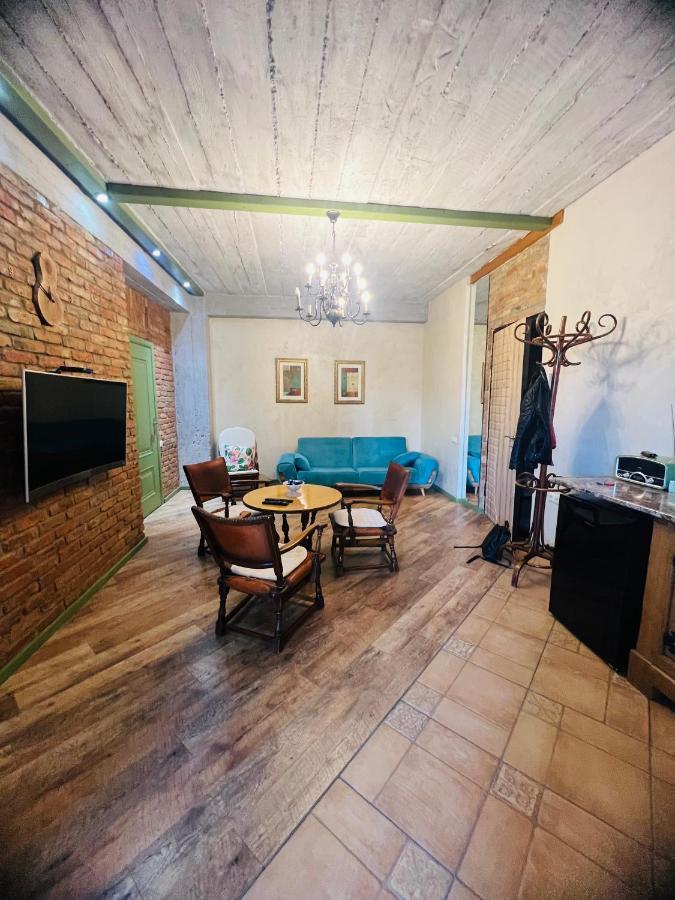 T2&T3 Apartments Levanto Tbilisi Exterior foto